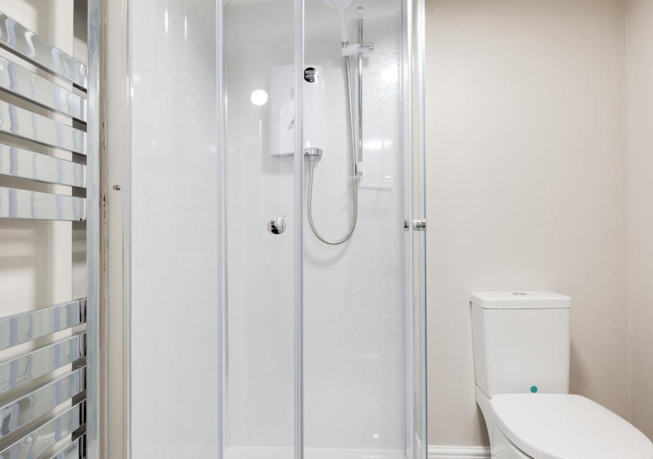 Owls Nest Apartment Holt  Bagian luar foto